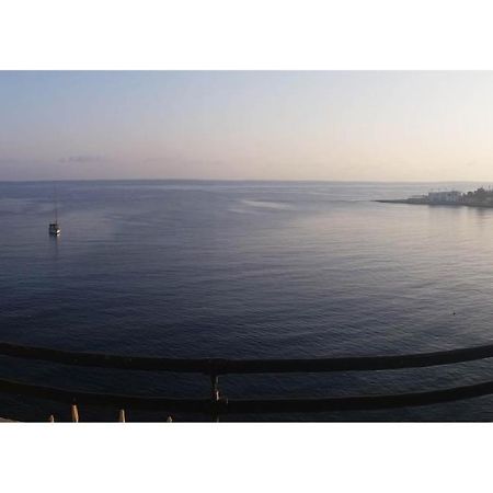 St Julians' Sea Front, Spectacular View, Apartment Saint Julian's Eksteriør bilde